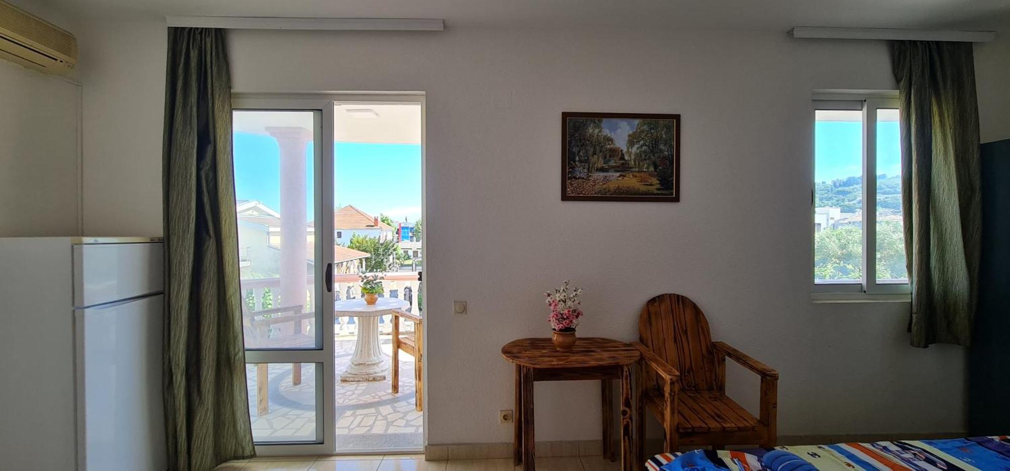 Kurt Apartaments Ulcinj Rom bilde