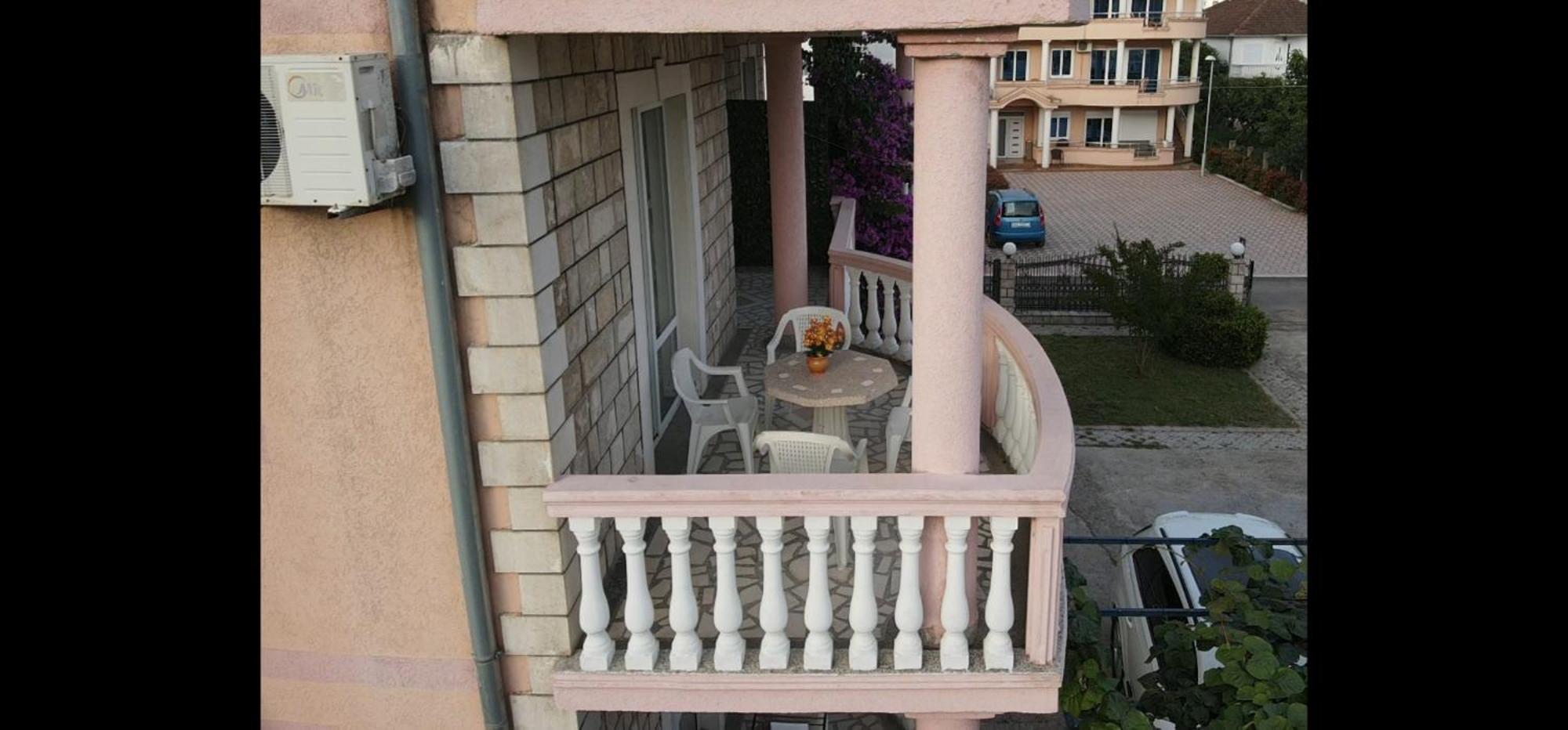Kurt Apartaments Ulcinj Eksteriør bilde