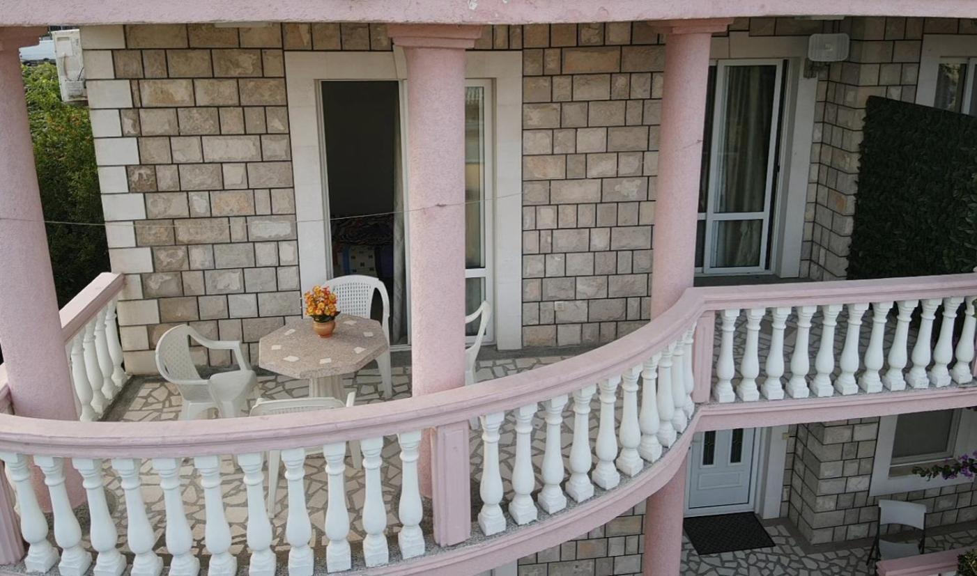 Kurt Apartaments Ulcinj Eksteriør bilde
